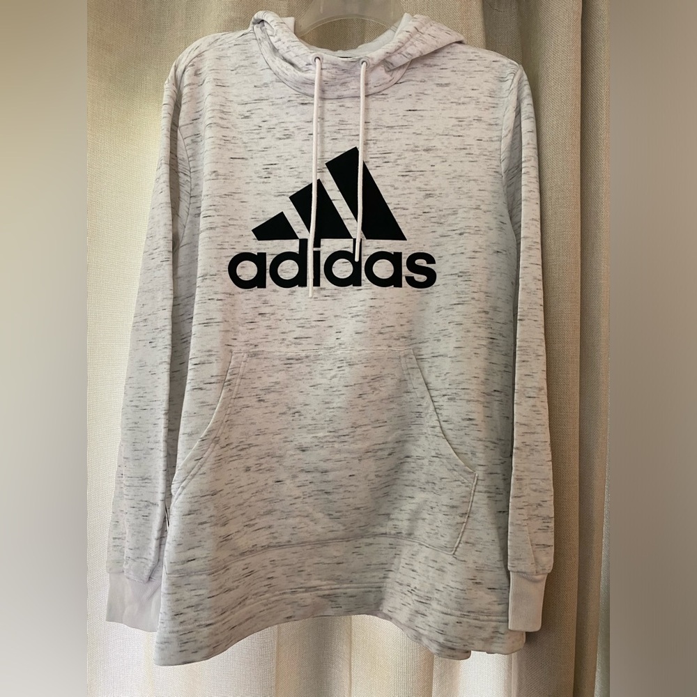 Adidas Sweatshirt